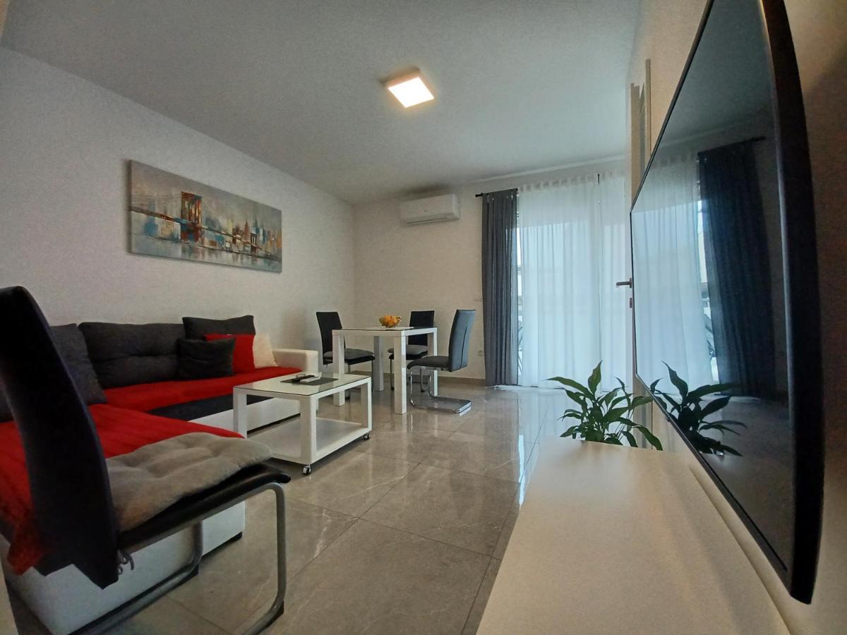 Apartments Leon 2 Novigrad  Ngoại thất bức ảnh