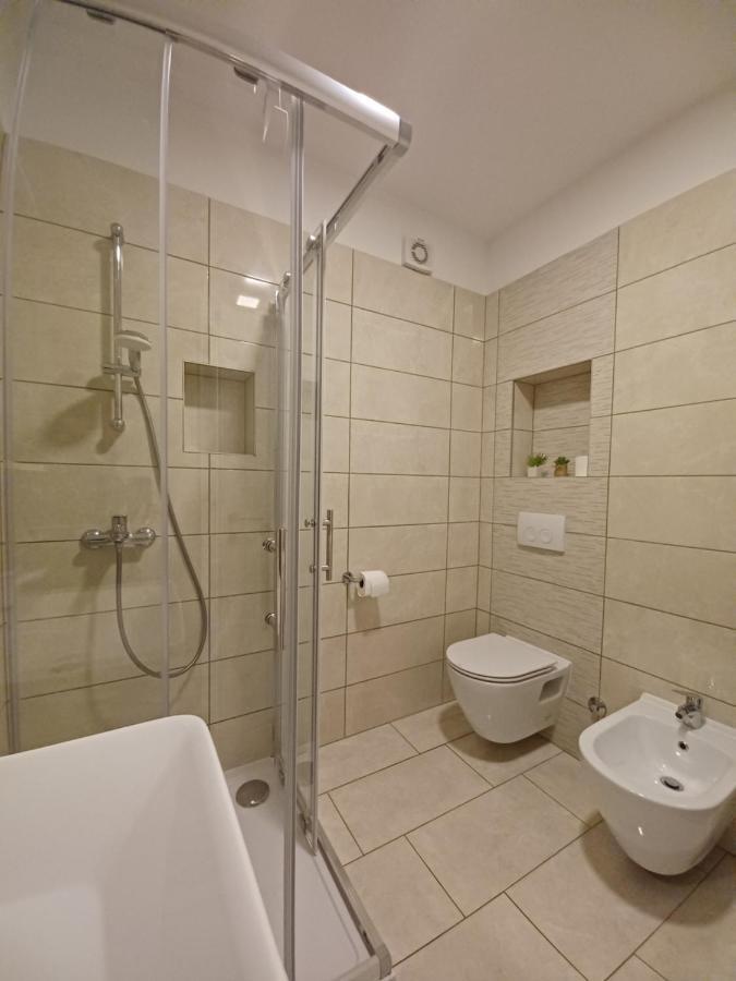 Apartments Leon 2 Novigrad  Ngoại thất bức ảnh