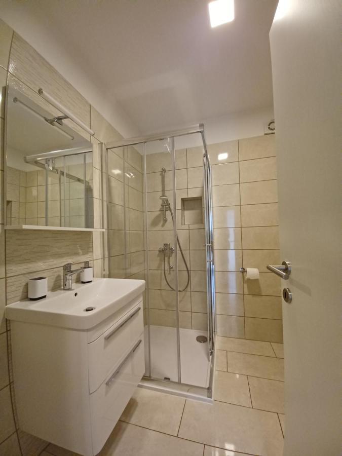 Apartments Leon 2 Novigrad  Ngoại thất bức ảnh